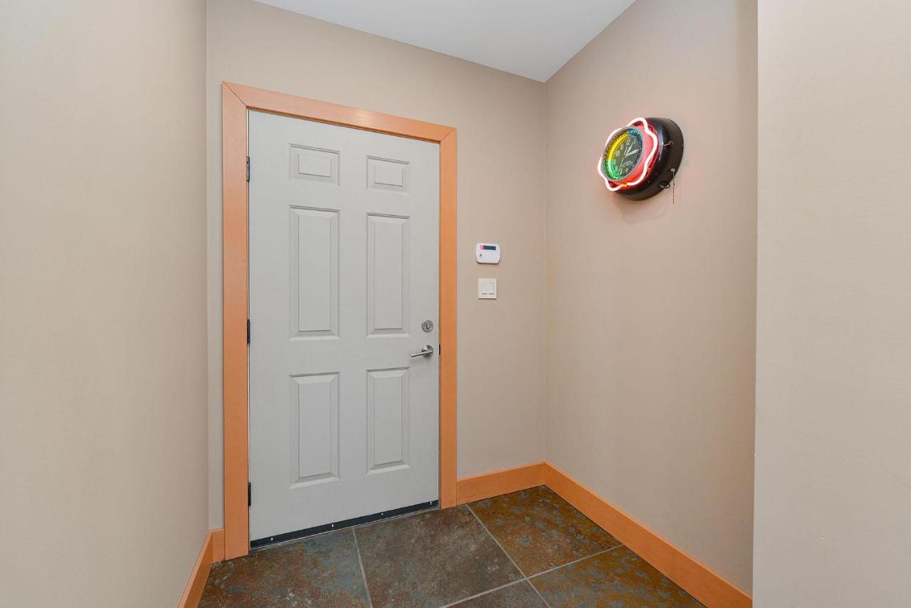 Salishan Chief Suite คาวิแกนเบย์ ภายนอก รูปภาพ