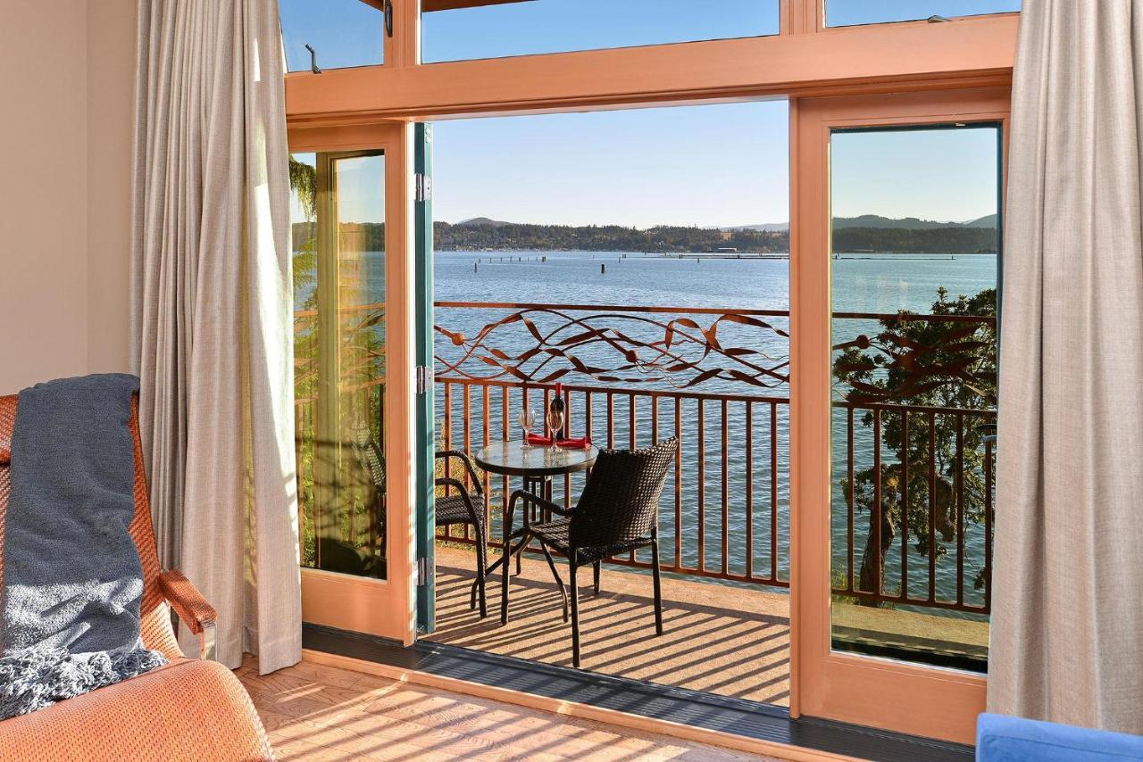 Salishan Chief Suite คาวิแกนเบย์ ภายนอก รูปภาพ